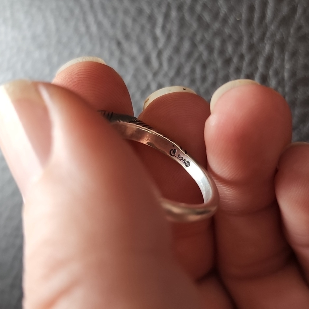 Sterling silver ring- size 9 - Picture 8 of 10